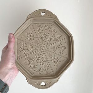 Brown Bag Cookie Art  1988 Ceramic stoneware  Shortbread cookie mold pan plate